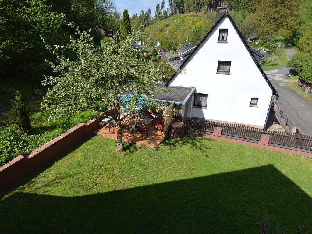 Holiday Home With Garden In Hellenthal Eifel Esterno foto